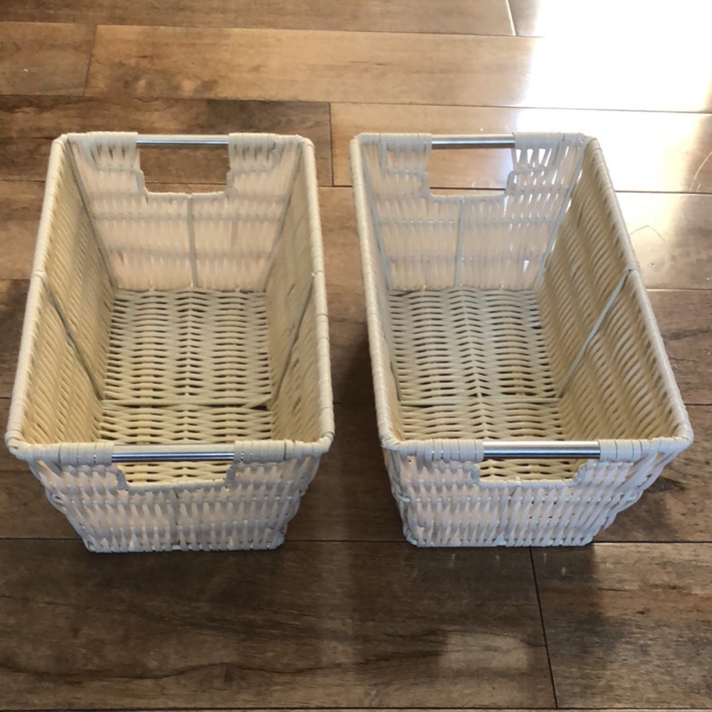 Woven storage baskets